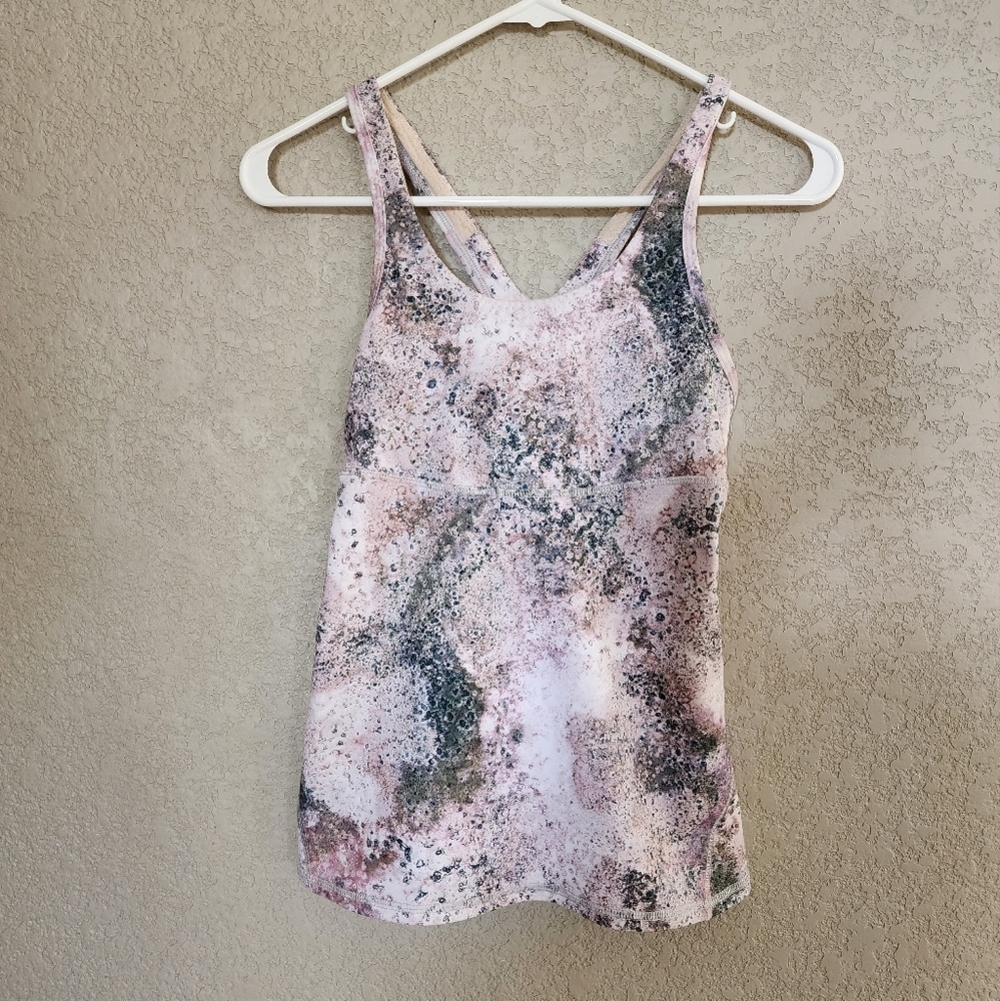 Lululemon racer back tank top size 4